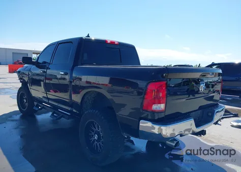 2018 Ram 1500 Lone Star 4X4 5'7 Box z USA, uszkodzony, nr VIN 1C6RR7LM2JS355334